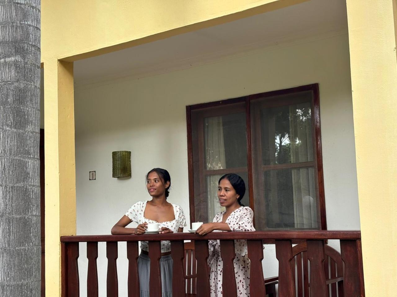 Palm Malinamoc Hotel Dili Exteriör bild